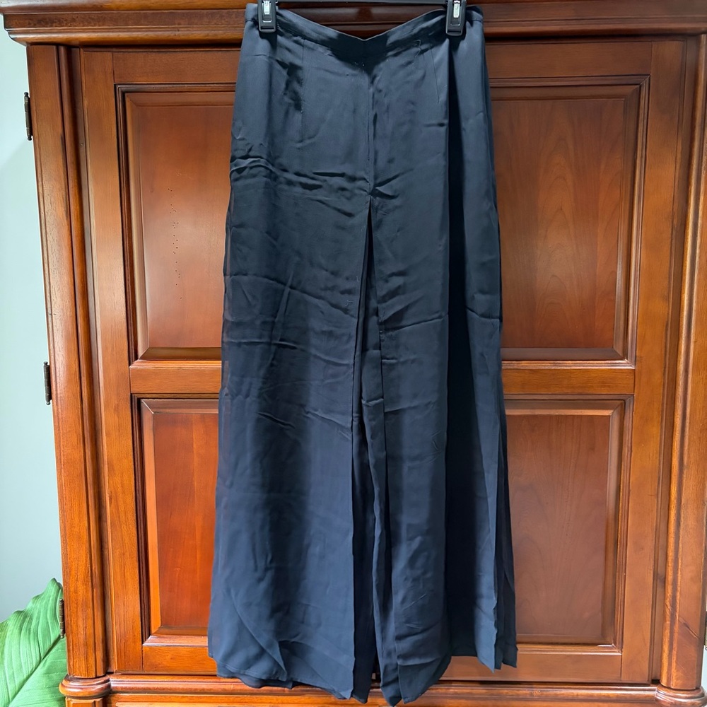 Women's Black Wide-Leg Split Palazzo Pants - Picture 2 of 10